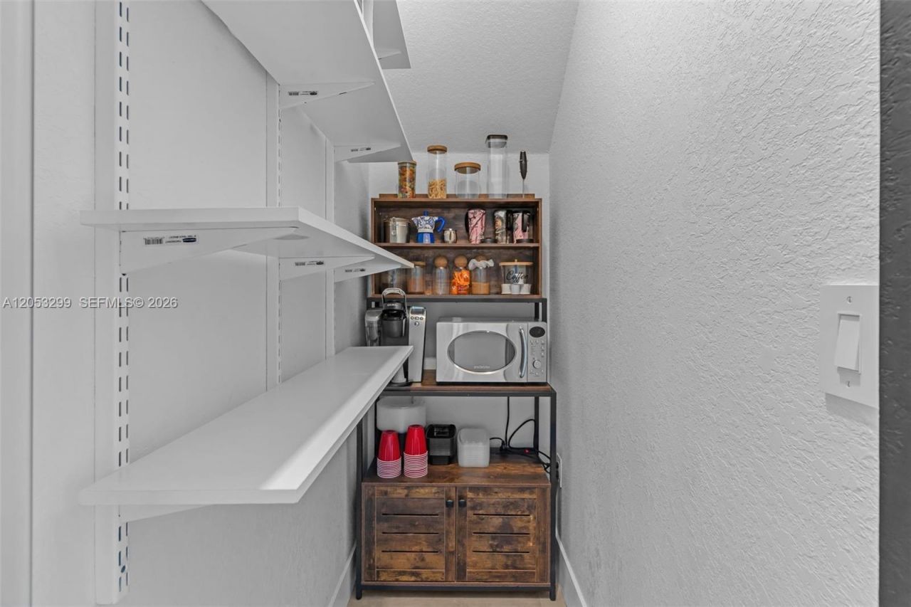 12765 SW 210th Ter , Miami, FL 33177 Photo
