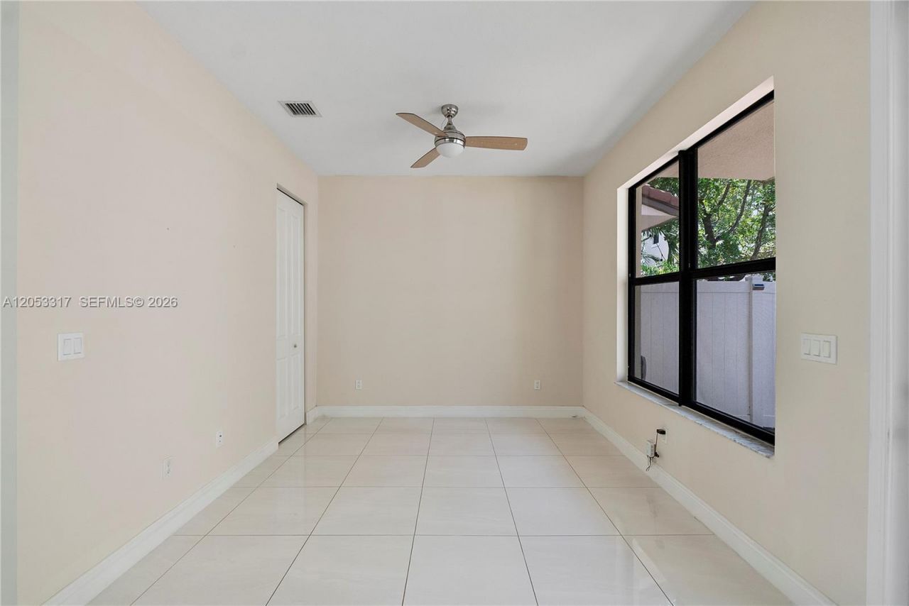 20914 NW 1st Dr, Pembroke Pines, FL 33029 Photo