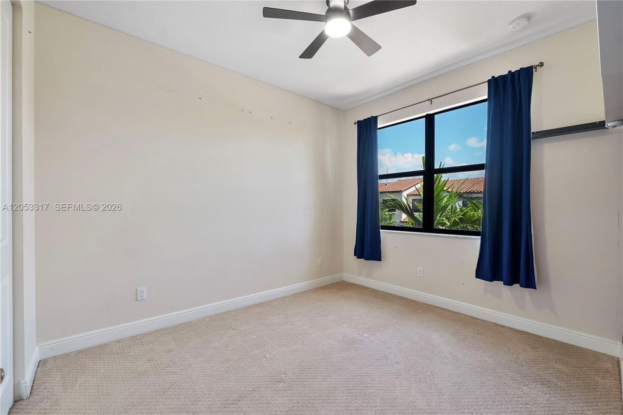 20914 NW 1st Dr, Pembroke Pines, FL 33029 Photo