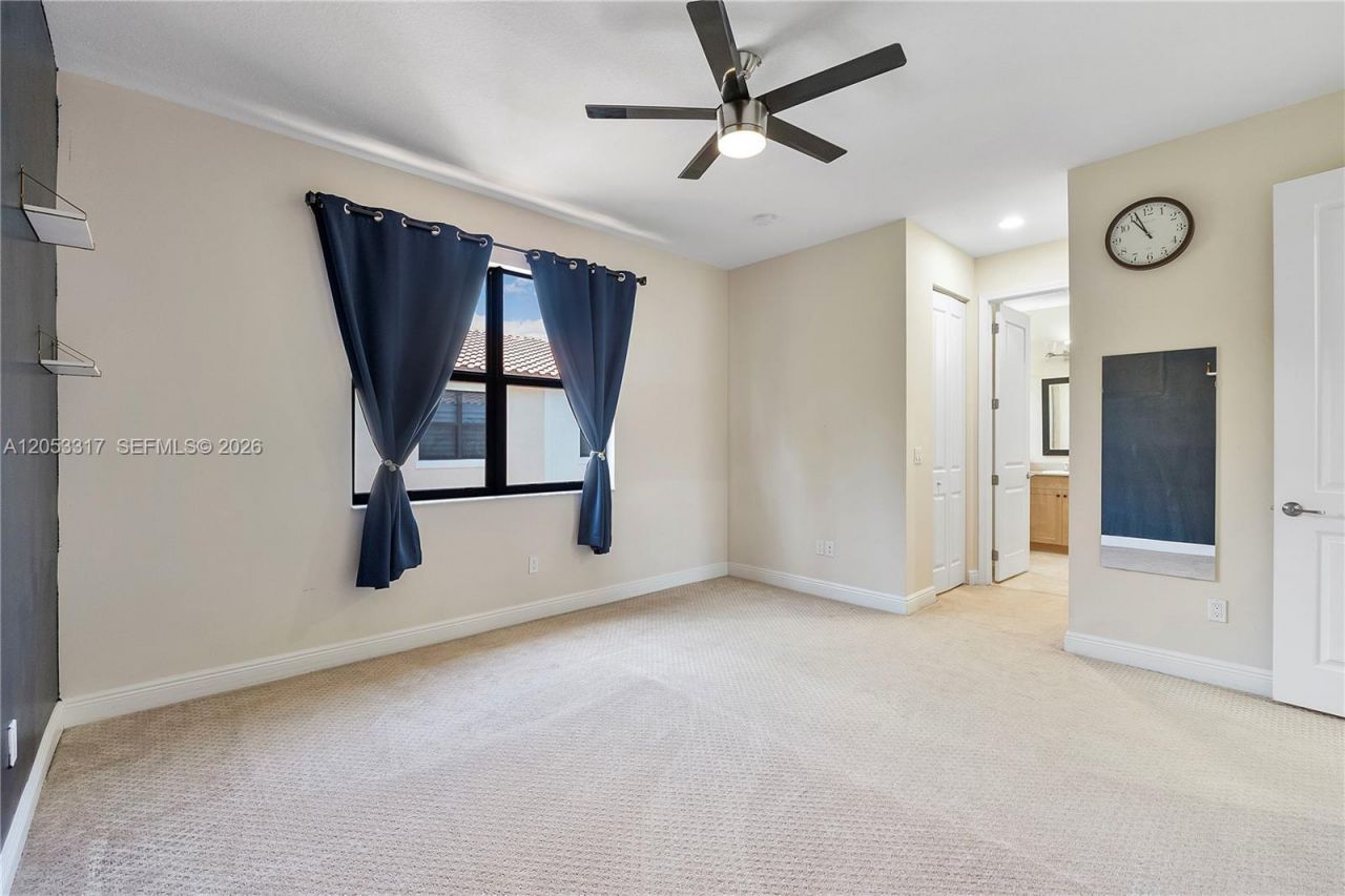 20914 NW 1st Dr, Pembroke Pines, FL 33029 Photo