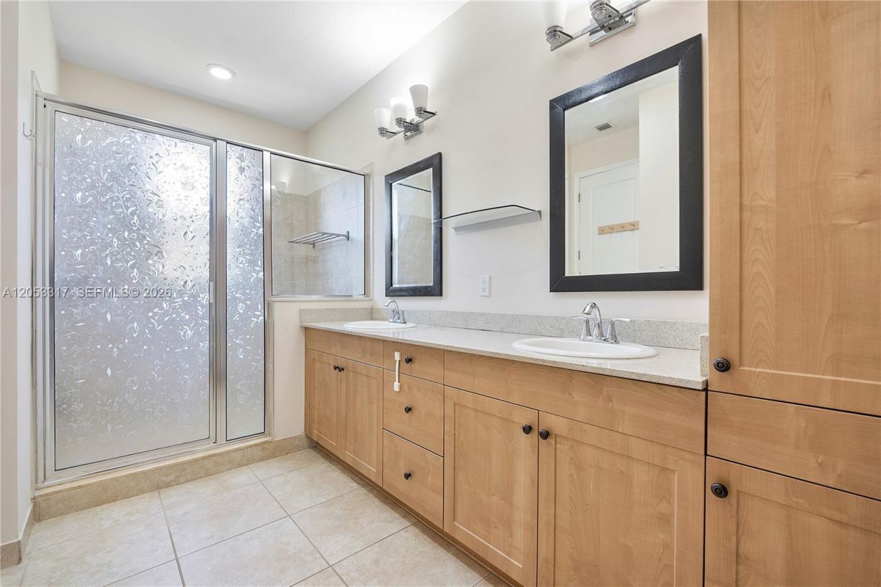 20914 NW 1st Dr, Pembroke Pines, FL 33029 Photo