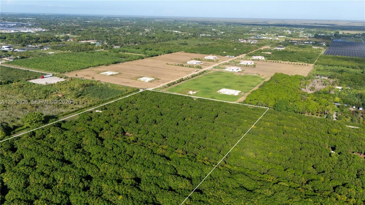 187th Ave, Miami, FL 33187 Photo