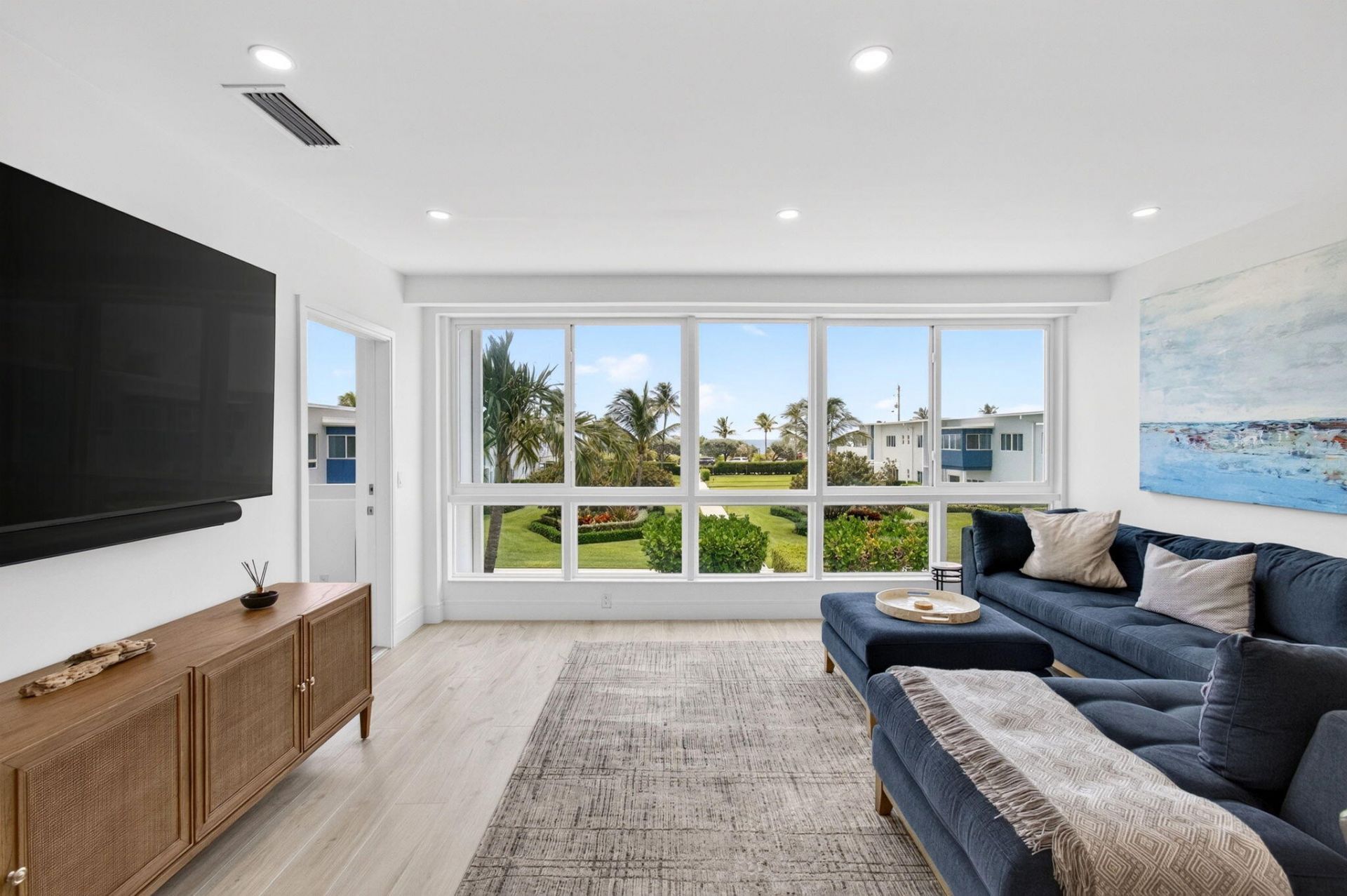 120 N Ocean Boulevard, Unit 203, Delray Beach, FL 33483 Photo