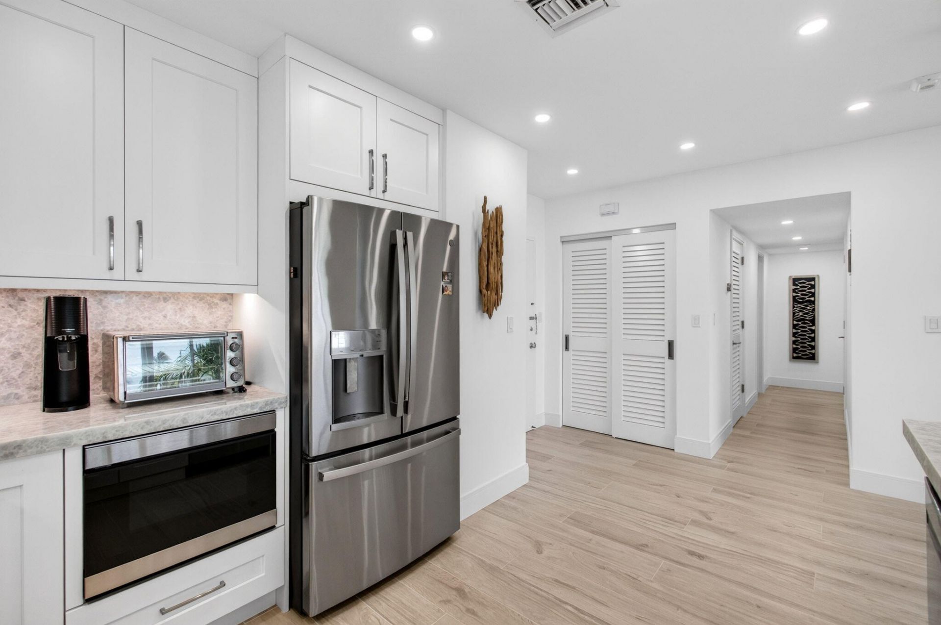 120 N Ocean Boulevard, Unit 203, Delray Beach, FL 33483 Photo