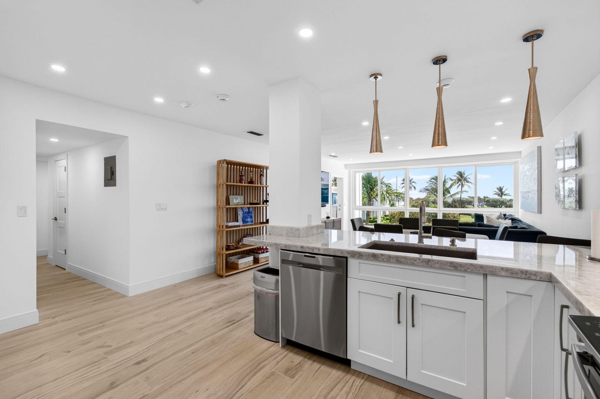 120 N Ocean Boulevard, Unit 203, Delray Beach, FL 33483 Photo
