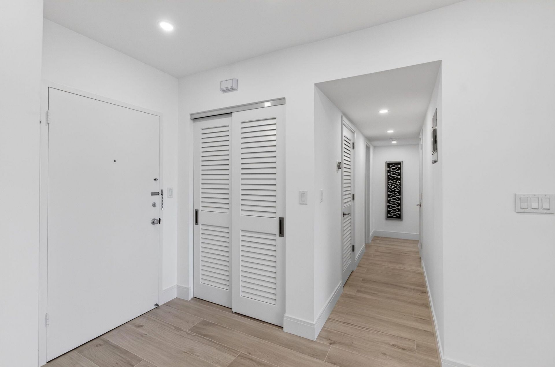 120 N Ocean Boulevard, Unit 203, Delray Beach, FL 33483 Photo