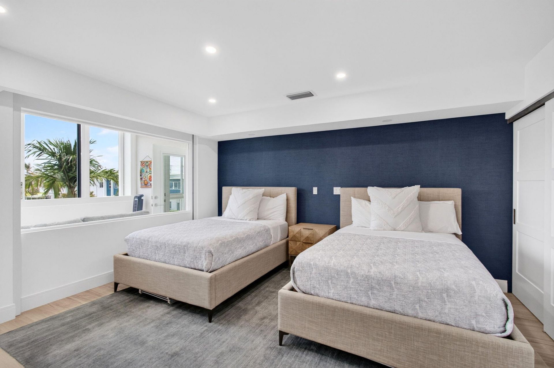 120 N Ocean Boulevard, Unit 203, Delray Beach, FL 33483 Photo