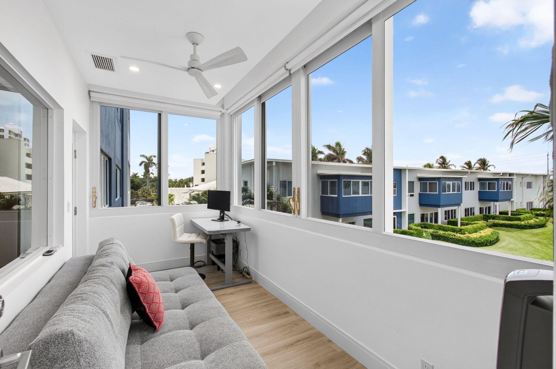 120 N Ocean Boulevard, Unit 203, Delray Beach, FL 33483 Photo