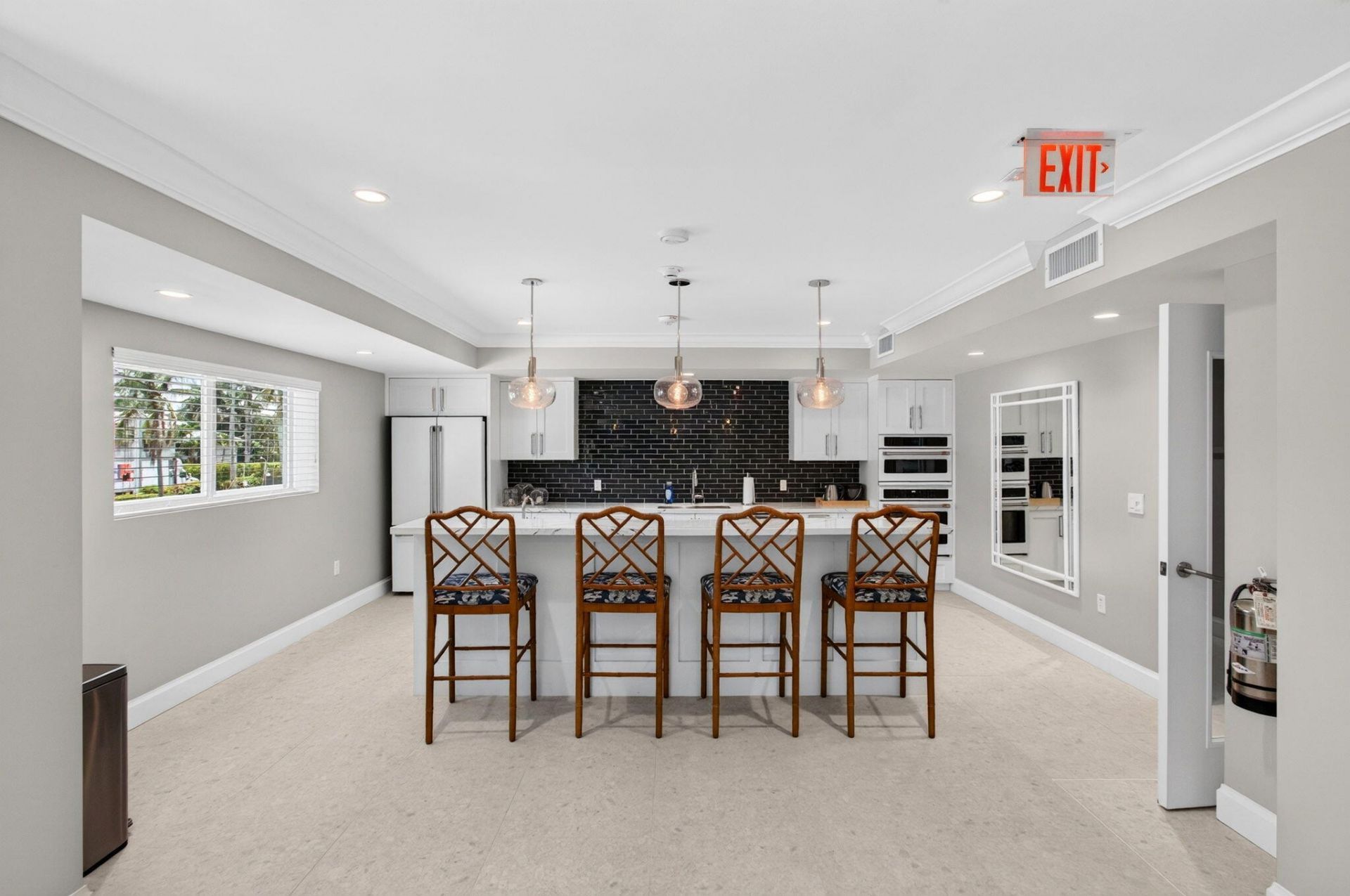 120 N Ocean Boulevard, Unit 203, Delray Beach, FL 33483 Photo