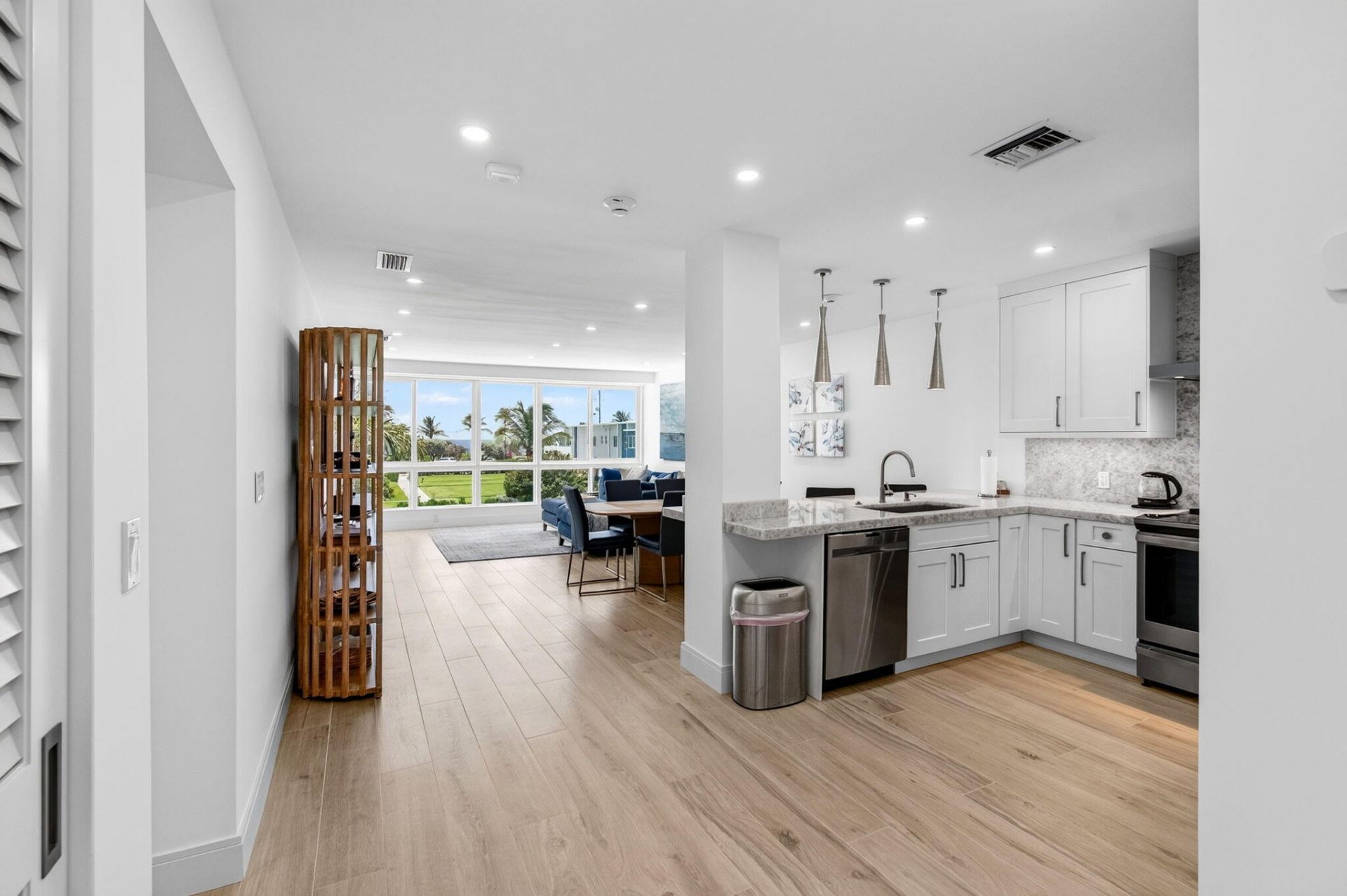 120 N Ocean Boulevard, Unit 203, Delray Beach, FL 33483 Photo