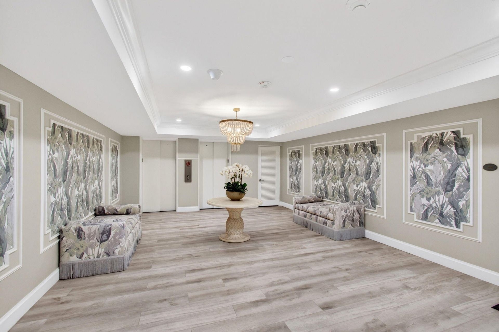 120 N Ocean Boulevard, Unit 203, Delray Beach, FL 33483 Photo