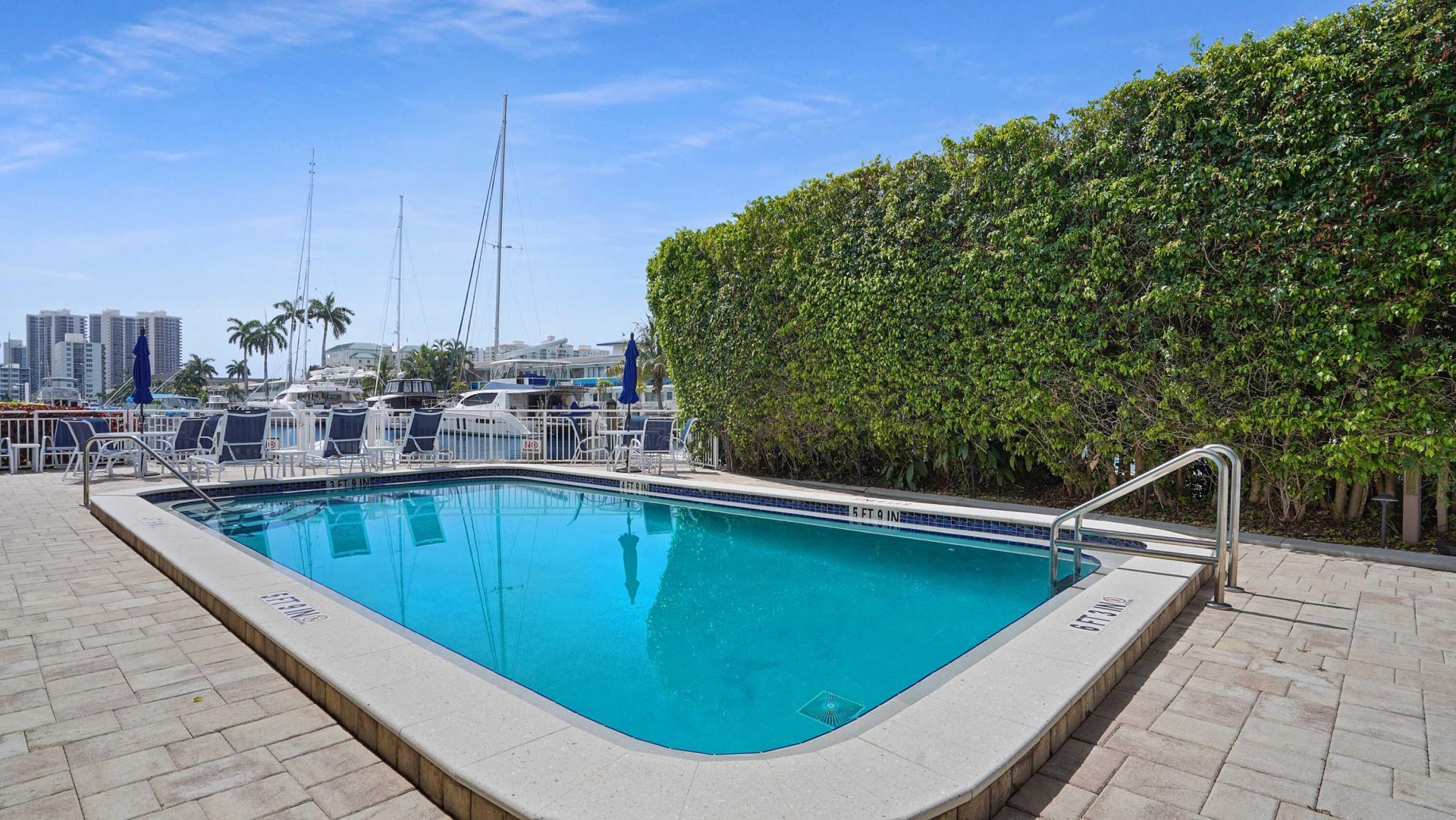 3220 Bayview Drive, Unit 202, Fort Lauderdale, FL 33306 Photo