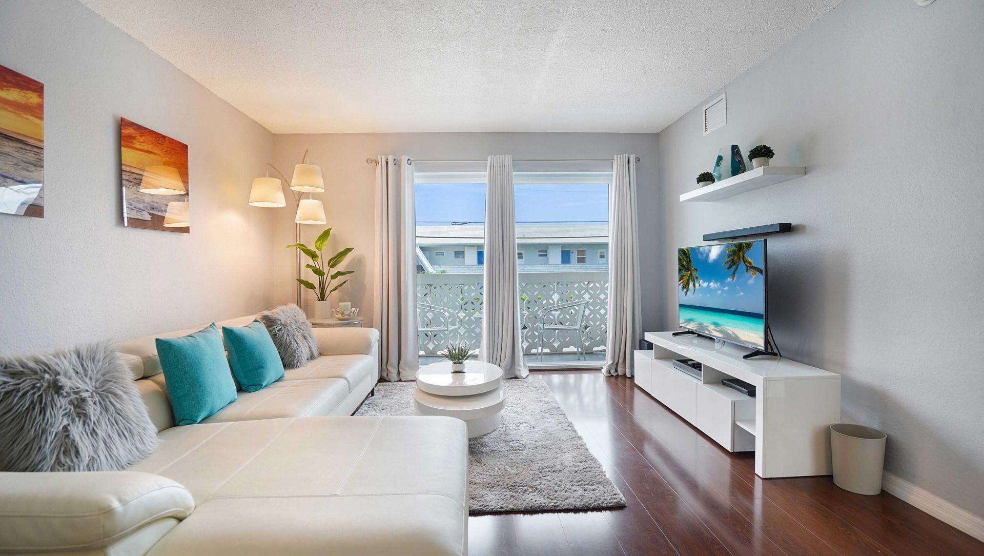 3220 Bayview Drive, Unit 202, Fort Lauderdale, FL 33306 Photo