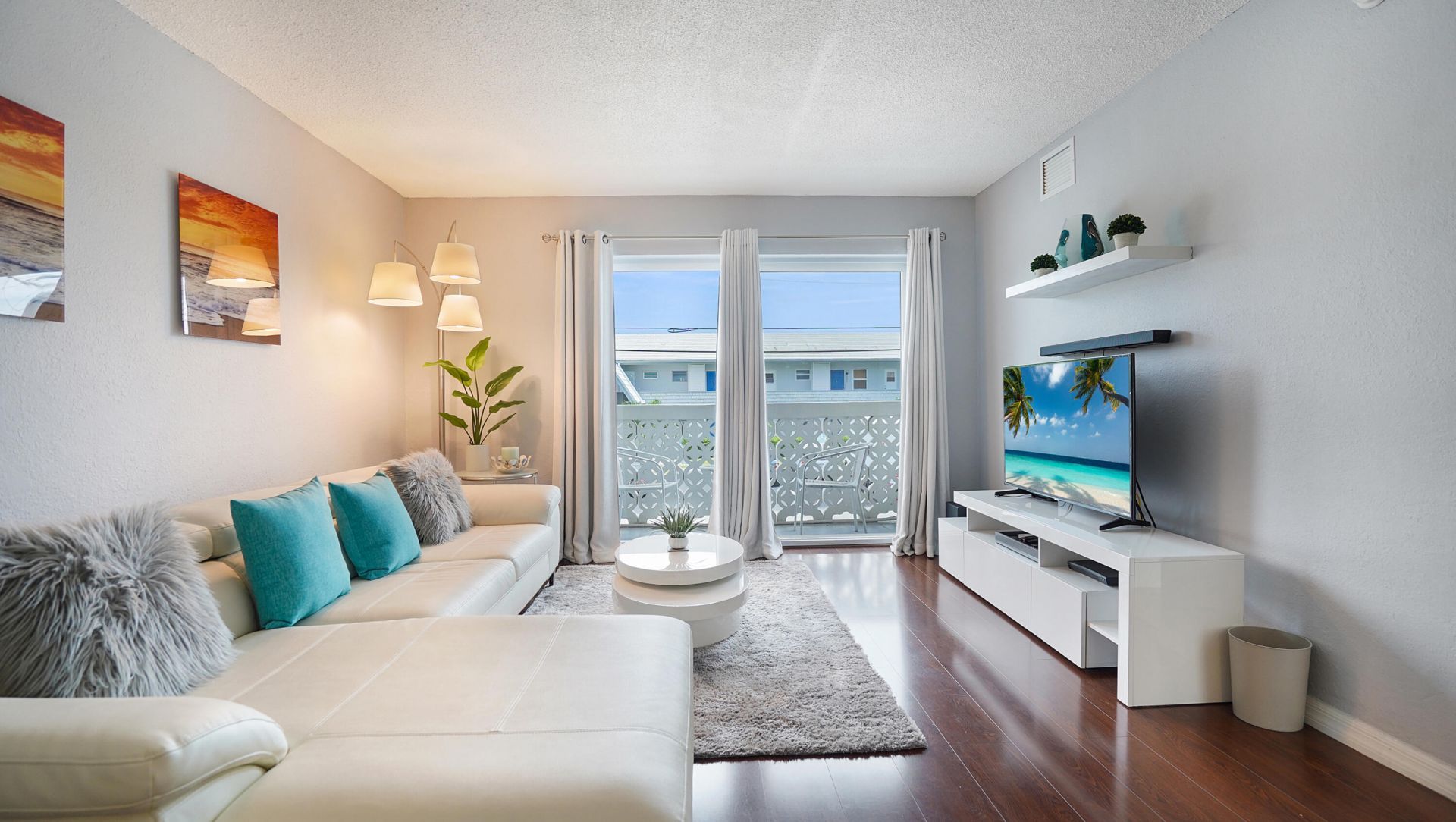 3220 Bayview Drive, Unit 202, Fort Lauderdale, FL 33306 Photo