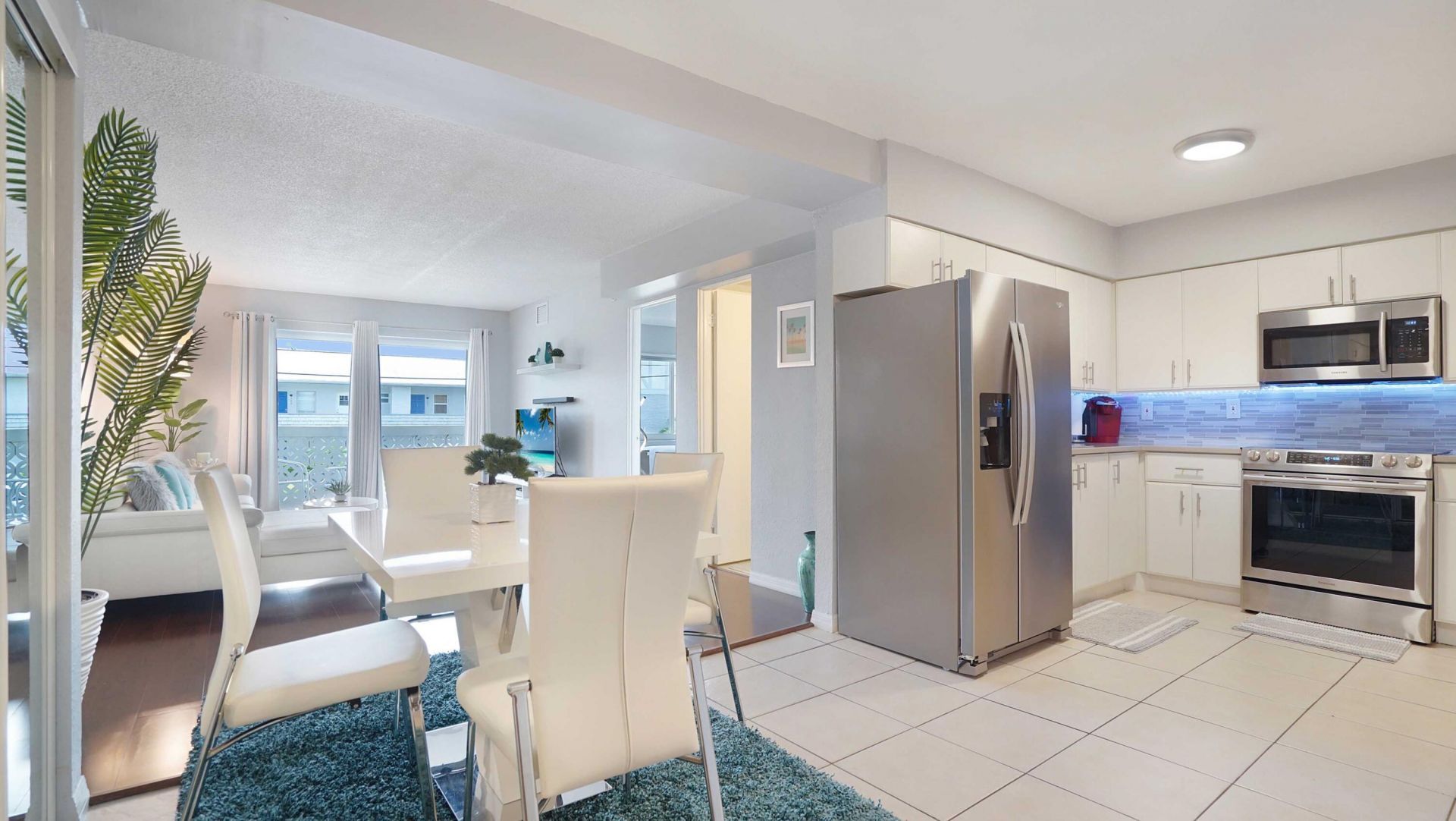 3220 Bayview Drive, Unit 202, Fort Lauderdale, FL 33306 Photo