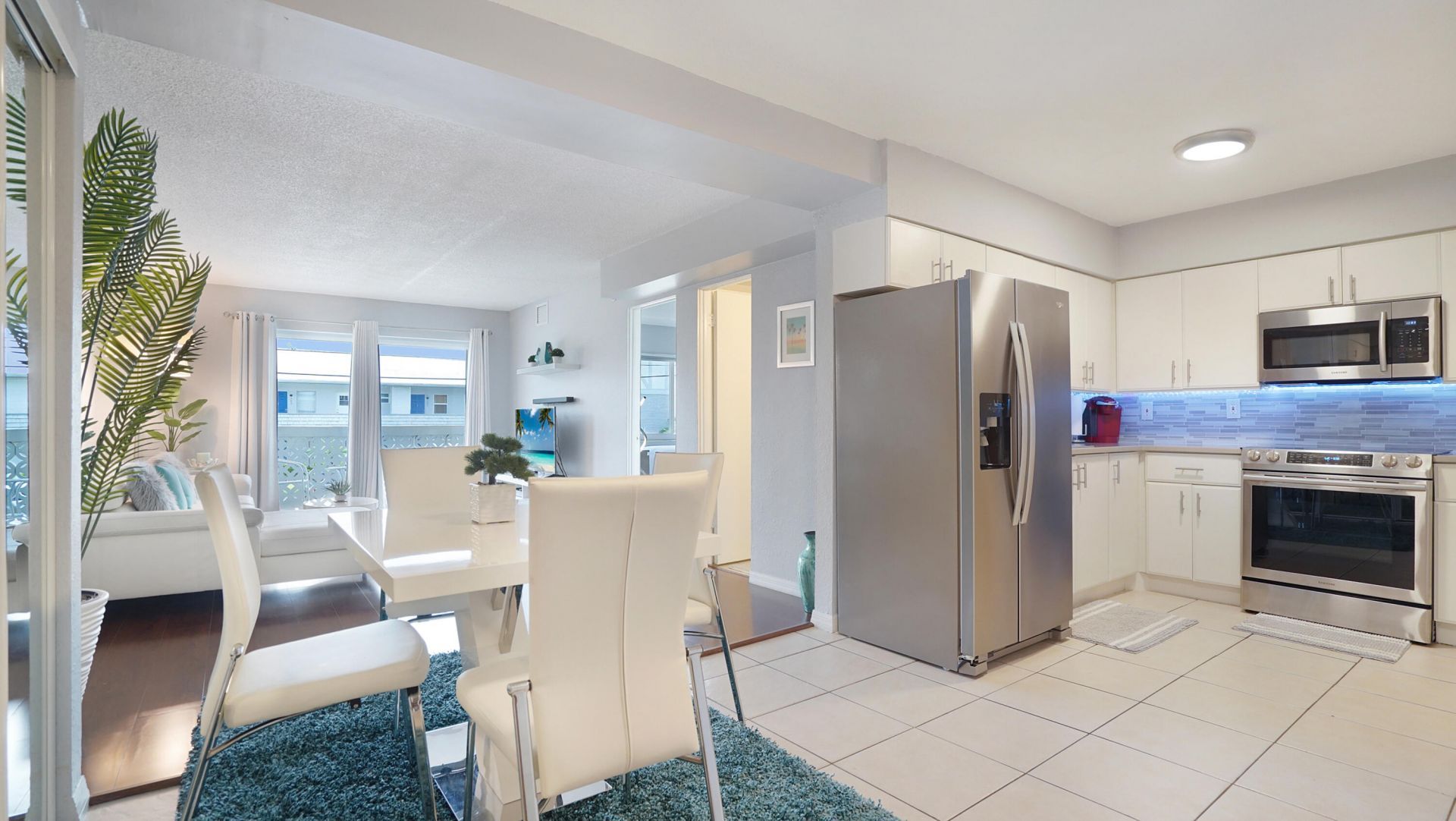 3220 Bayview Drive, Unit 202, Fort Lauderdale, FL 33306 Photo