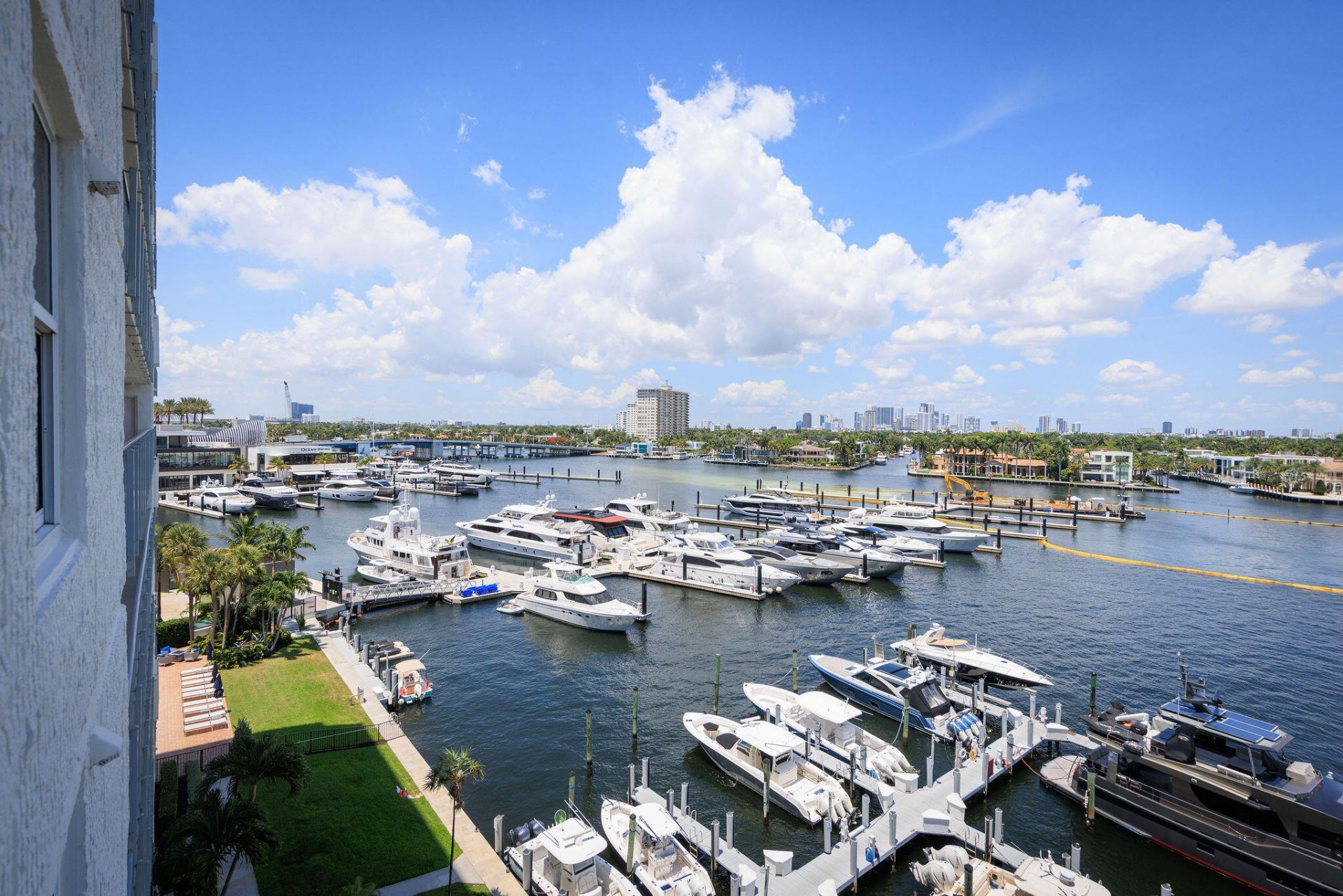 77 S Birch Road, Unit 7D, Fort Lauderdale, FL 33316 Photo