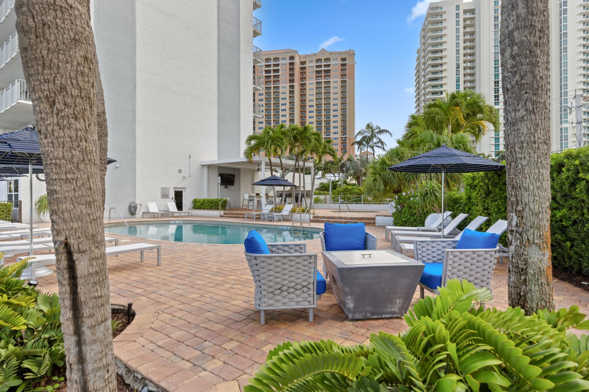 77 S Birch Road, Unit 7D, Fort Lauderdale, FL 33316 Photo