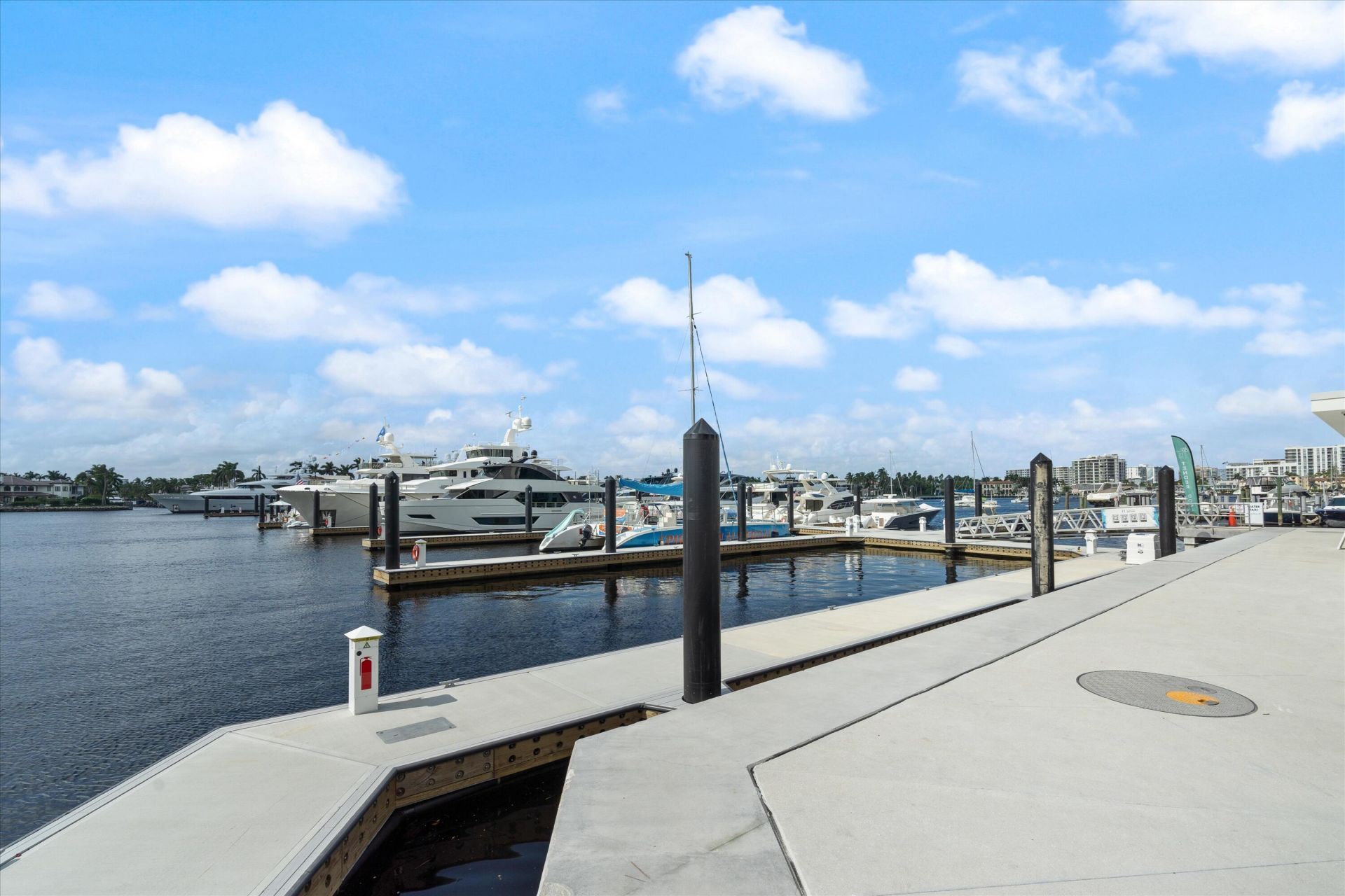 77 S Birch Road, Unit 7D, Fort Lauderdale, FL 33316 Photo