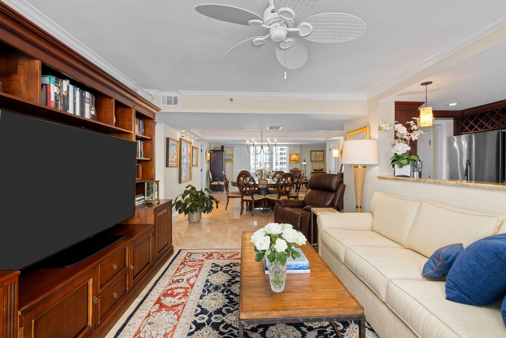 77 S Birch Road, Unit 7D, Fort Lauderdale, FL 33316 Photo