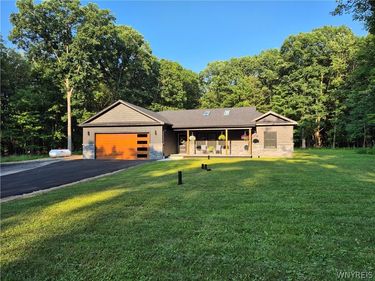 140 Roby Street, Lockport, NY 14094