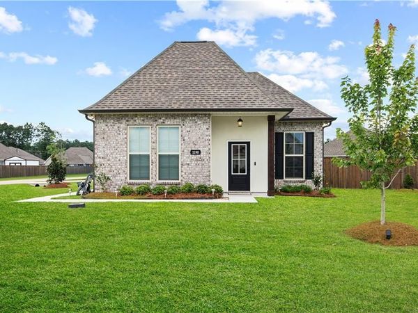 1190 BARRINGTON Drive, Covington, LA 70435