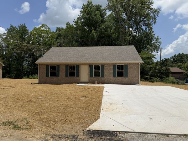 879 Old Bushy Branch , Manchester, TN 37355