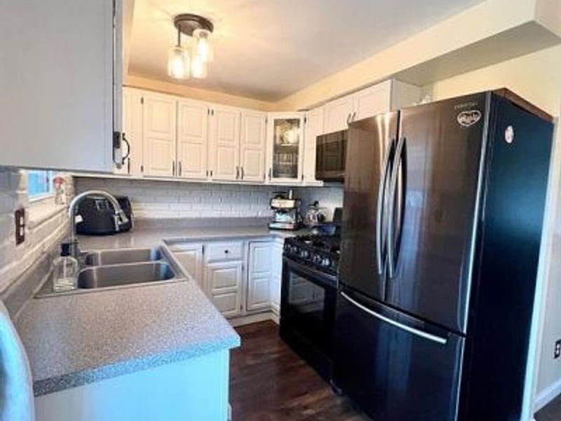 6841 Stonehurst Drive, Huber Heights, OH 45424 Photo 5