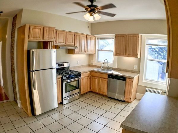 130 Metropolitan Ave, Unit 2, Boston, MA 02131