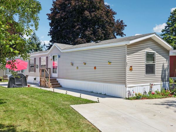 15941 Durand Avenue, Unit 84C, Union Grove, WI 53182