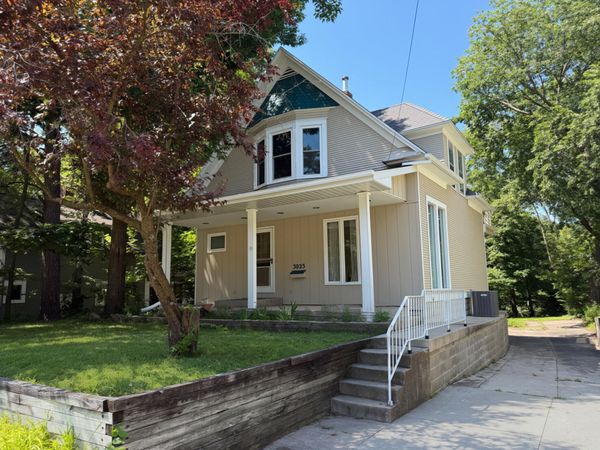 3023 Woodland Street, Ames, IA 50014