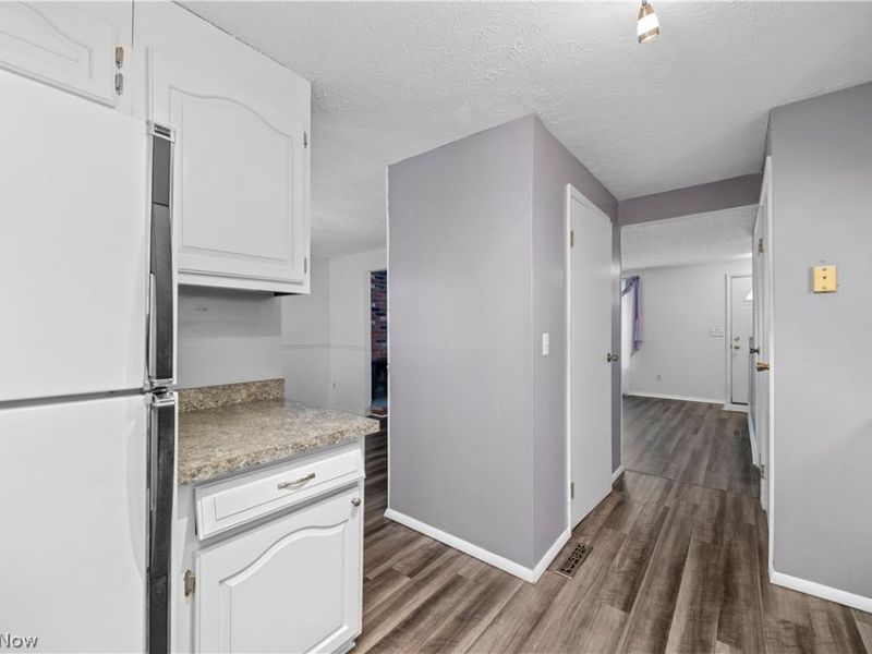 974 Wadsworth Road, Medina, OH 44256 Photo 4