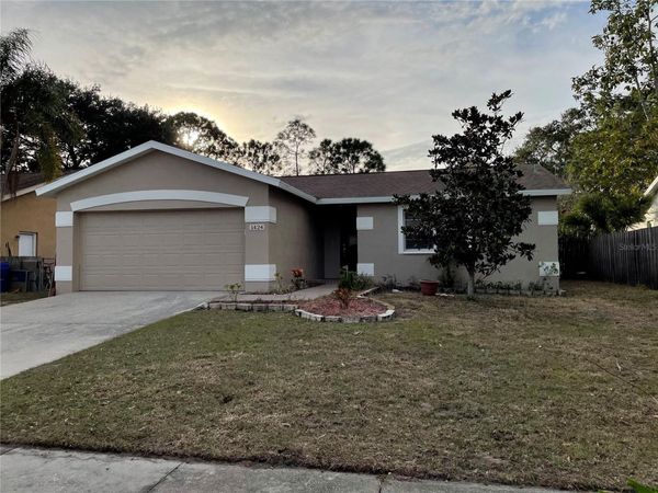 1424 CHESTERFIELD DRIVE , DUNEDIN, FL 34698