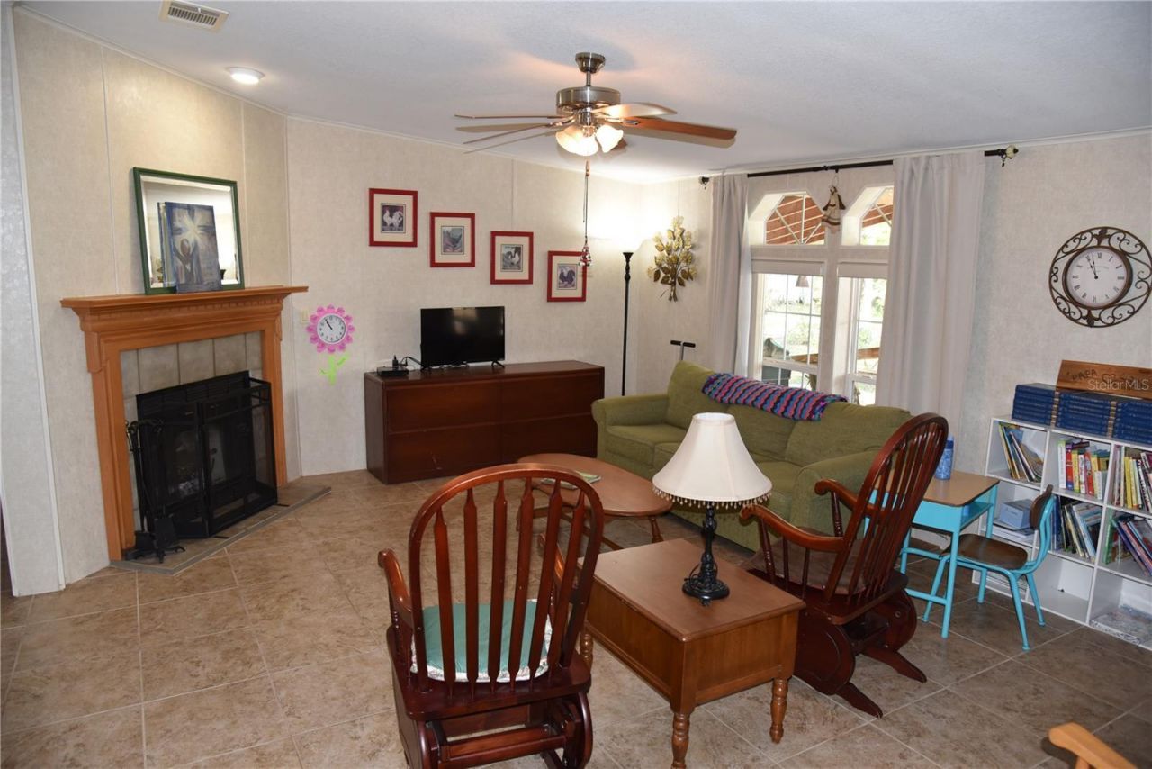 6482 SE 55th Street, Trenton, FL 32693 Photo