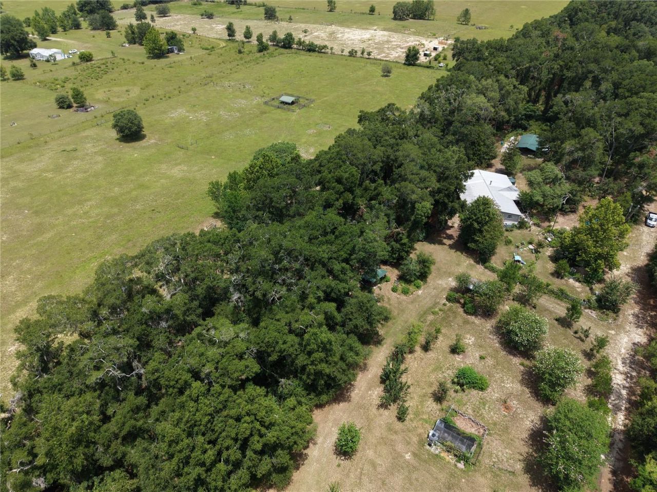 6482 SE 55th Street , Trenton, FL 32693 Photo