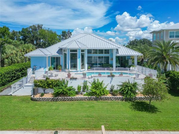 838 SW KINGS BAY DRIVE , CRYSTAL RIVER, FL 34429