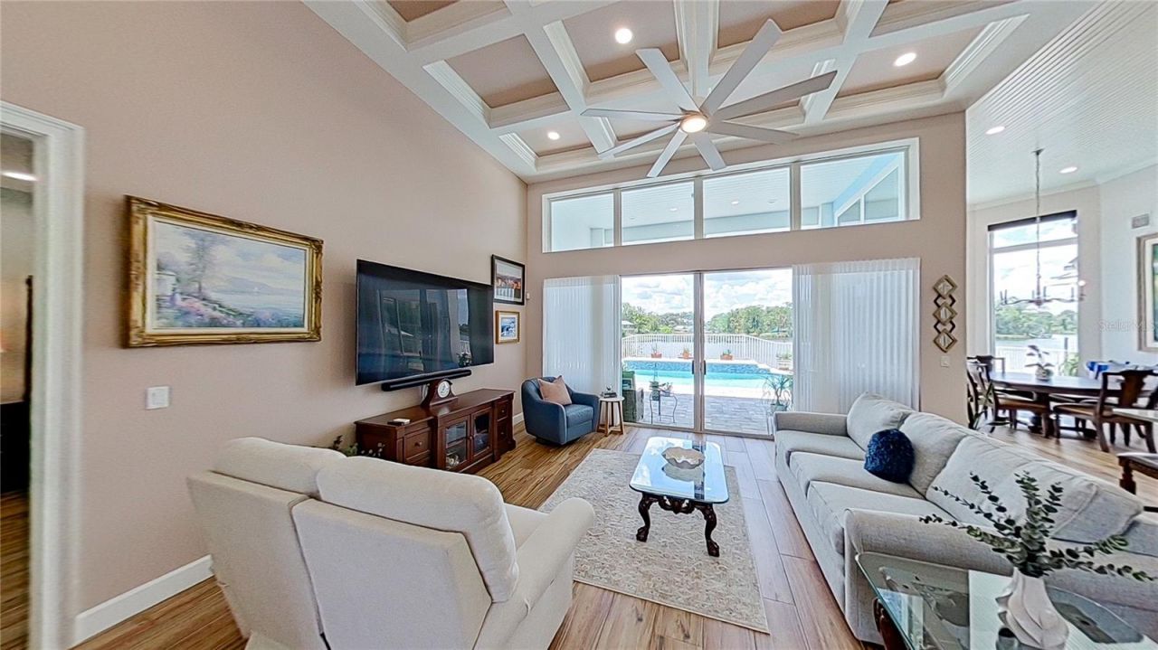 838 SW Kings Bay Drive, Crystal River, FL 34429 Photo