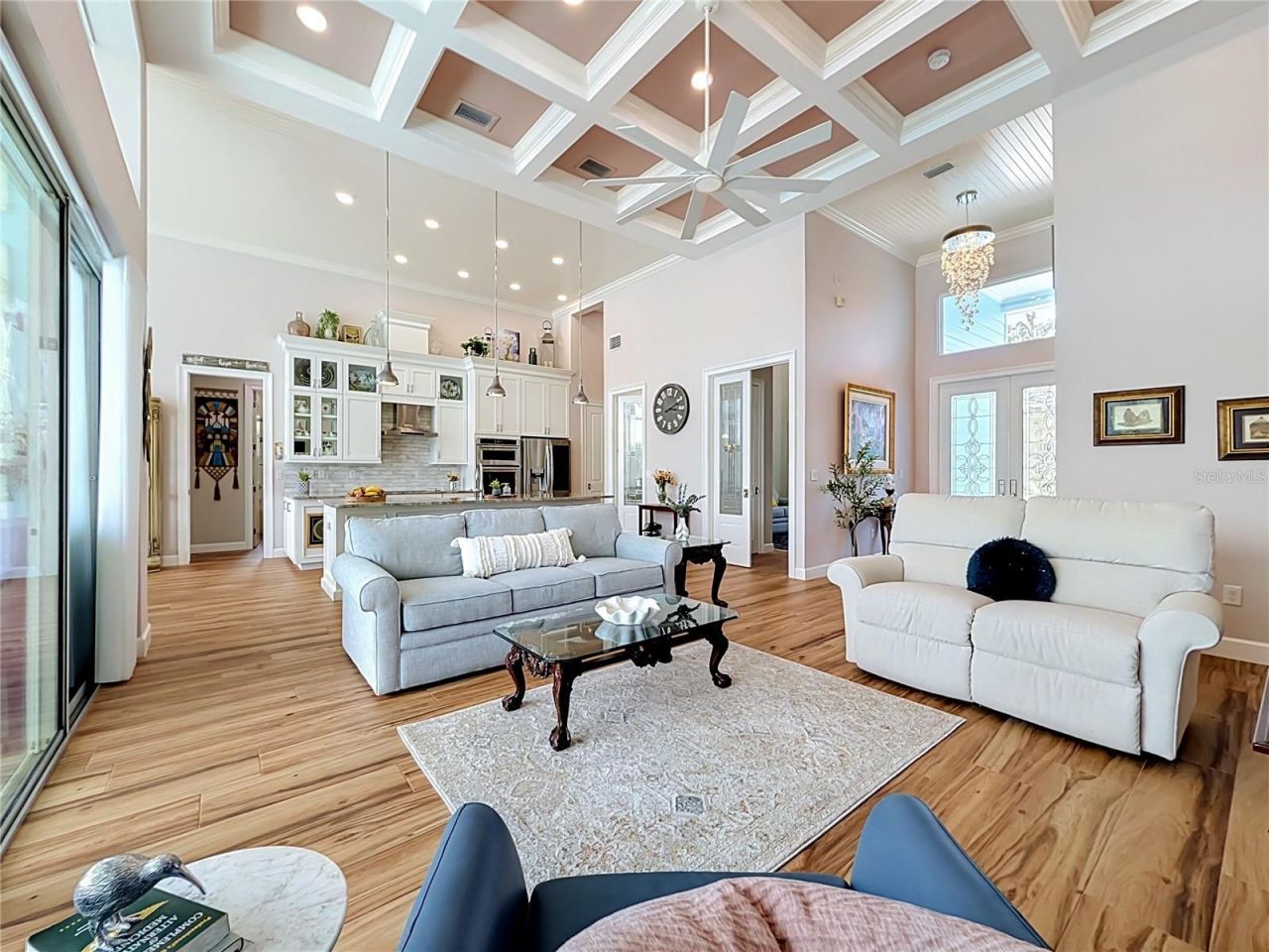 838 SW Kings Bay Drive, Crystal River, FL 34429 Photo