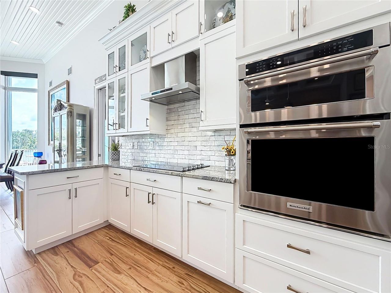 838 SW Kings Bay Drive, Crystal River, FL 34429 Photo