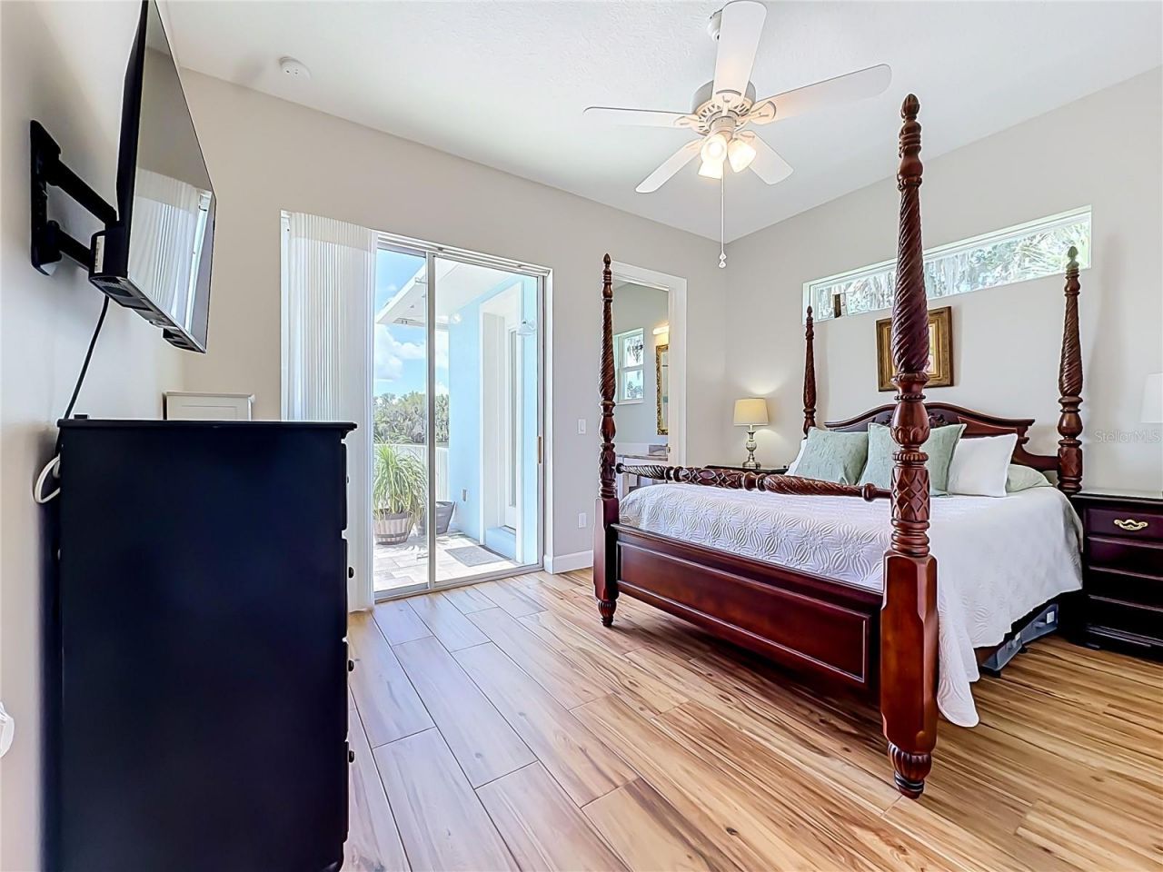 838 SW Kings Bay Drive, Crystal River, FL 34429 Photo