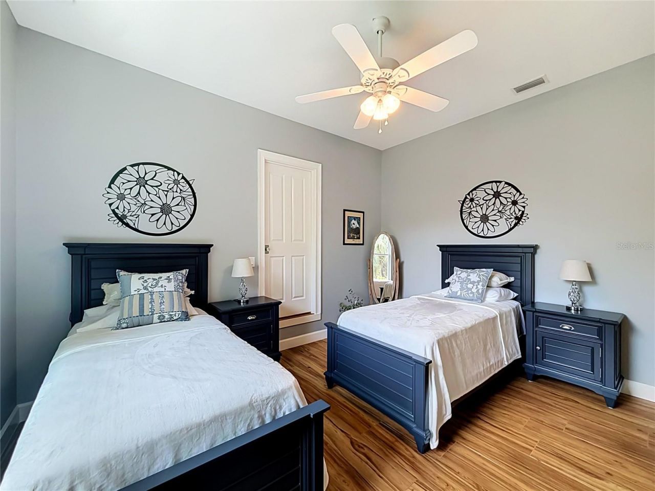 838 SW Kings Bay Drive, Crystal River, FL 34429 Photo