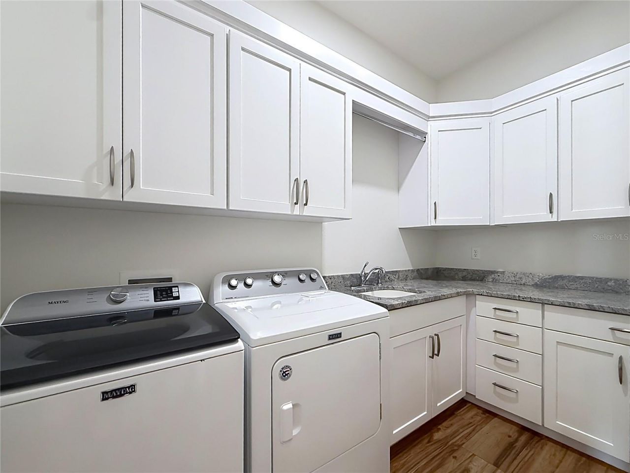 838 SW Kings Bay Drive, Crystal River, FL 34429 Photo