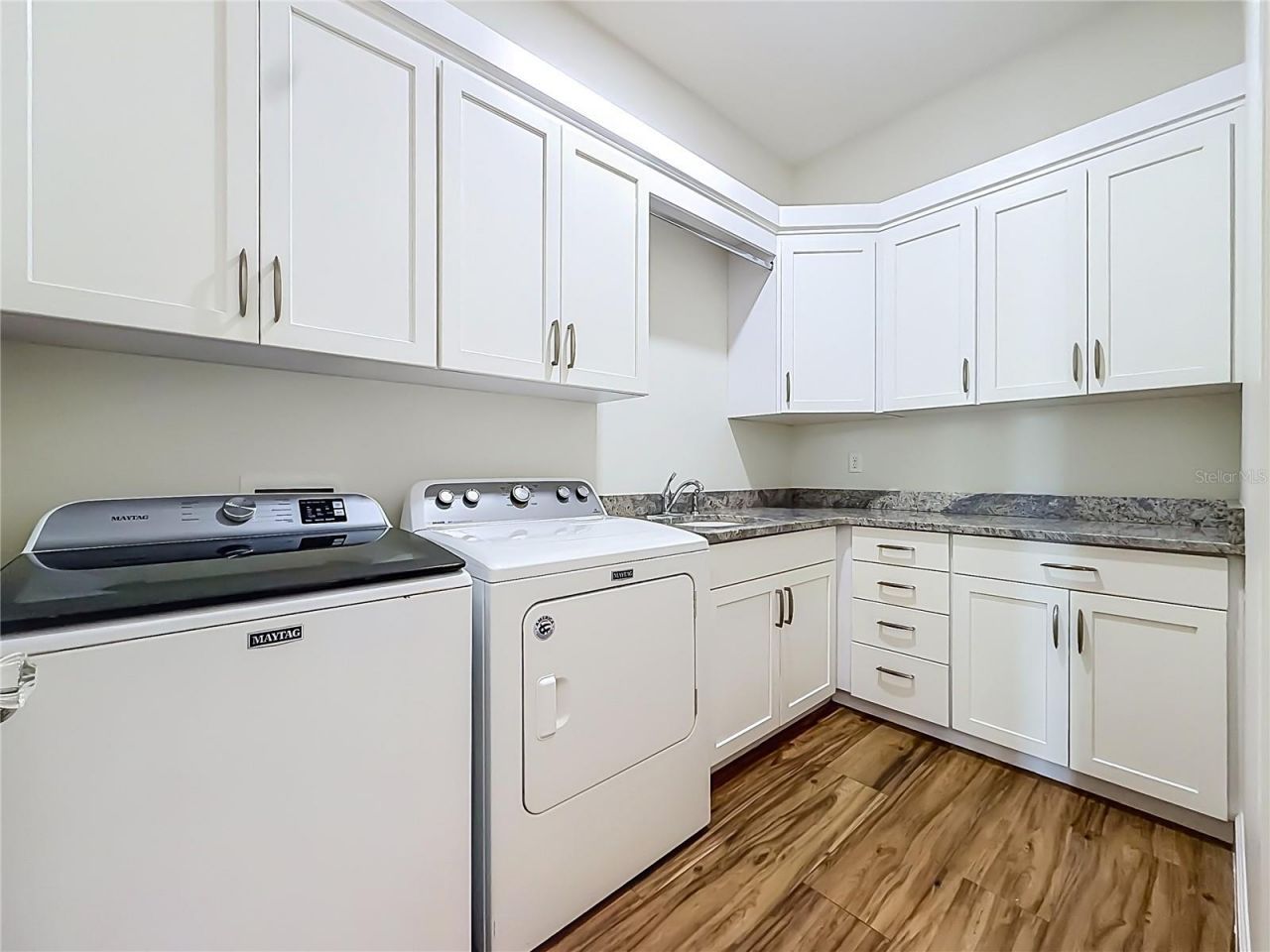 838 SW Kings Bay Drive, Crystal River, FL 34429 Photo
