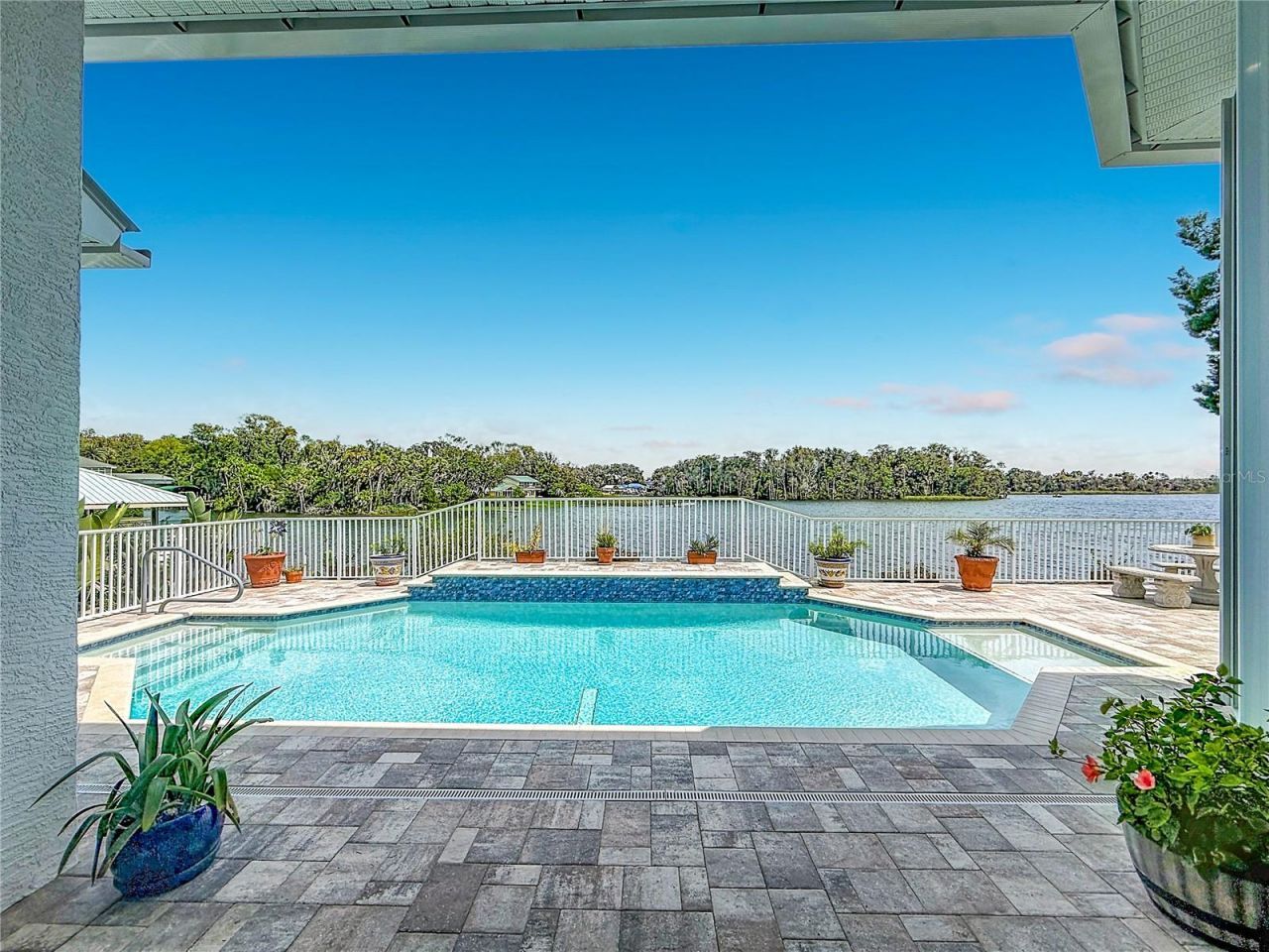 838 SW Kings Bay Drive, Crystal River, FL 34429 Photo