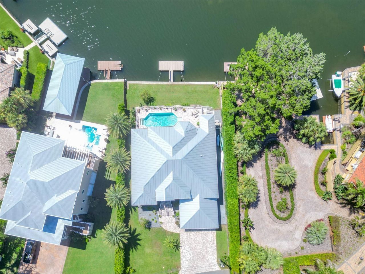 838 SW Kings Bay Drive, Crystal River, FL 34429 Photo