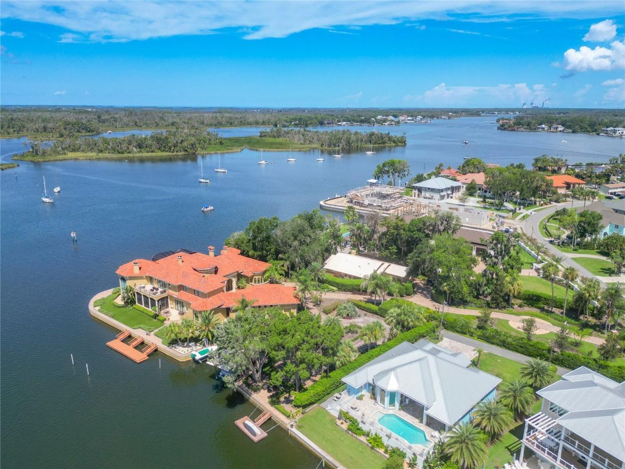 838 SW Kings Bay Drive, Crystal River, FL 34429 Photo