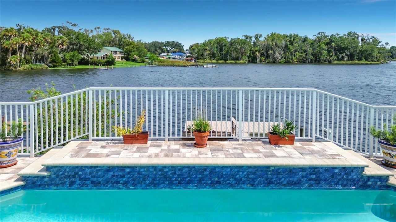 838 SW Kings Bay Drive, Crystal River, FL 34429 Photo