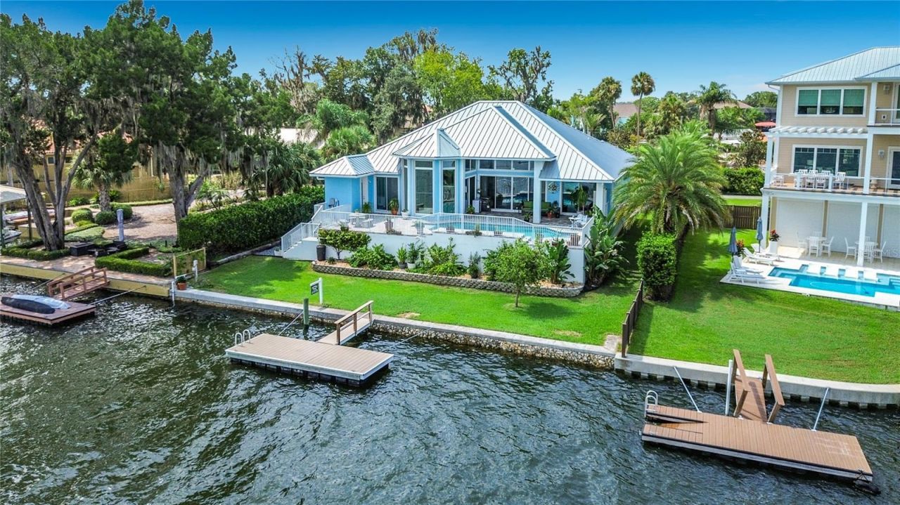 838 SW Kings Bay Drive, Crystal River, FL 34429 Photo
