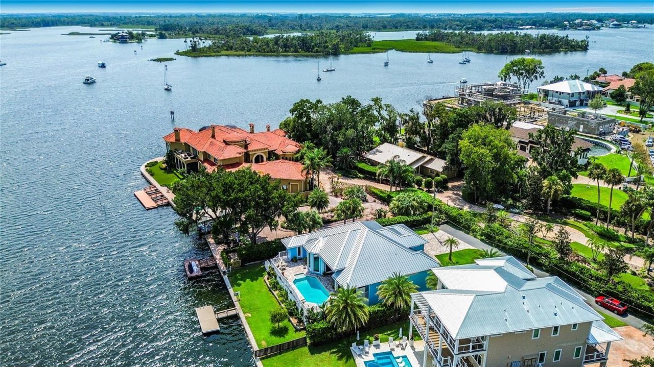 838 SW Kings Bay Drive, Crystal River, FL 34429 Photo
