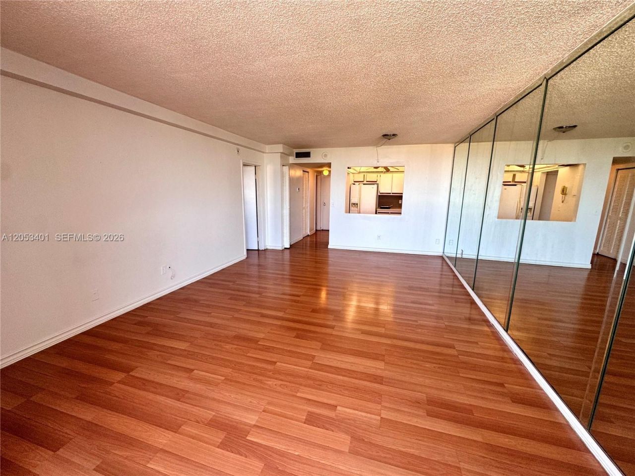 13499 Biscayne Blvd , Unit 703, North Miami, FL 33181 Photo